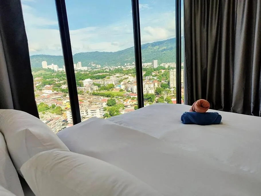 Skypool 2Br 8Pax Premium Suites Beacon Georgetown Penang Malaysia