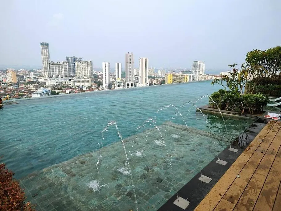 Skypool 2Br 8Pax Premium Suites Beacon Georgetown Penang 0*, George Town