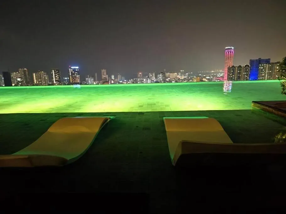 Skypool 2Br 8Pax Premium Suites Beacon Georgetown Penang Apartment George Town